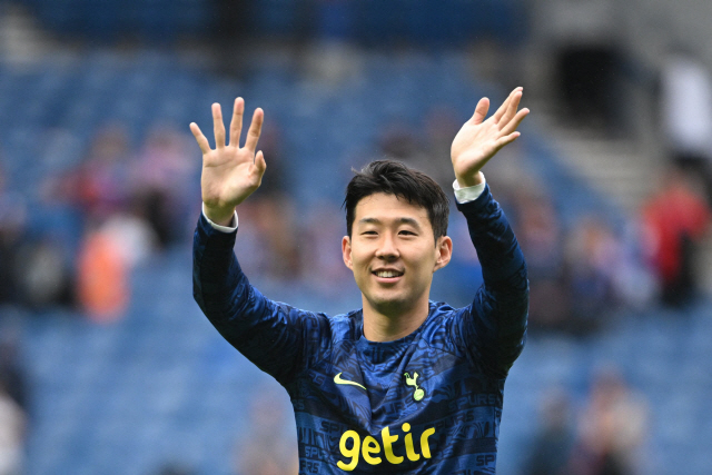 ▲ 레인저스에 2-1 역전승 이끈 토트넘 손흥민
<저작권자(c) 연합뉴스, 무단 전재-재배포 금지>