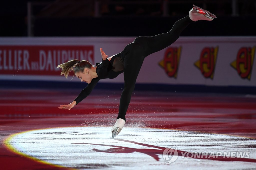 ▲ Belgium's Loena Hendrickx performs during the Gala Exhibition at the ISU European Figure Skating Championships in Moscow on January 21, 2018. / AFP PHOTO / Yuri KADOBNOV