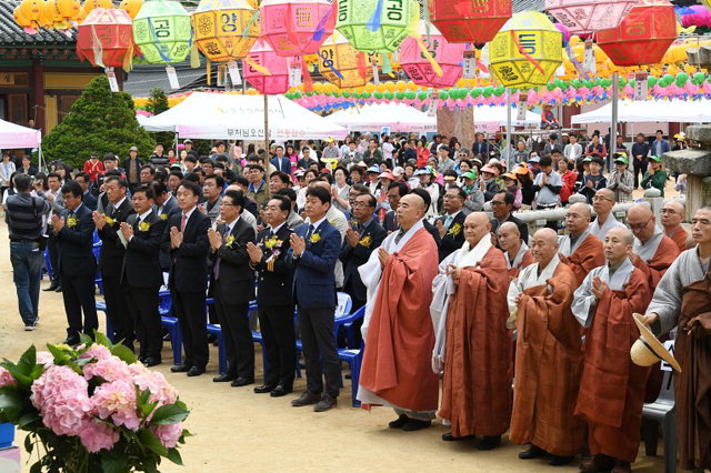 ▲ 월정사 오대산 월정사의 불기 2562년 부처님 오신날 봉축법요식이 22일 월정사 적광전 광장에서 열렸다.
