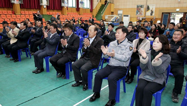 ▲ 양구군 이장가족 한마음대회가 21일 용하체육관에서 열렸다.
