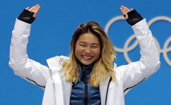 ▲ 지난 평창올림픽 스노보드 여자 하프파이프 시상식에서 금메달을 차지한 미국 클로이 김.  