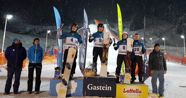 ▲ 이상호(9번)는 10일(현지시간) 오스트리아 바트가슈타인에서 열린 2018-2019 FIS 스노보드 유로파컵 남자 평행 회전 대회 결승에서 드미트리 로지노프(러시아)를 0.26초 차로 제치고 우승했다.