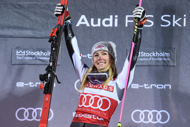 ▲ 시프린은 19일(현지시간) 스웨덴 스톡홀름에서 열린 2018-2019 FIS 월드컵 알파인 여자 평행 회전 결승에서 크리스티나 가이거(독일)를 0.27초 차로 제치고 정상에 올랐다.