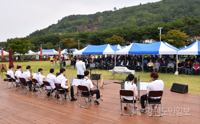 ▲ 삼척 복지박람회가 지난 15일 오십천 장미공원에서 열렸다.