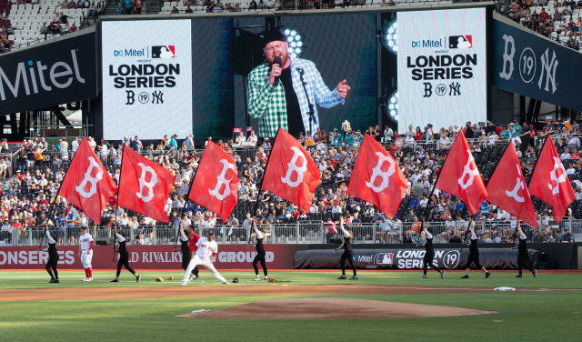 ▲ The New York Yankees play the Boston Red Sox at the London Stadium in the Queen Elizabeth Olympic Park in London on Saturday June 29, 2019. Europe‘s first ever Major League Baseball game is played at the London Stadium.