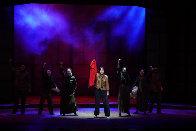 ▲ 강원도립극단의 ‘월화-신극,달빛에 물들다’가 17,18일 서울아르코예술극장에서 공연됐다.