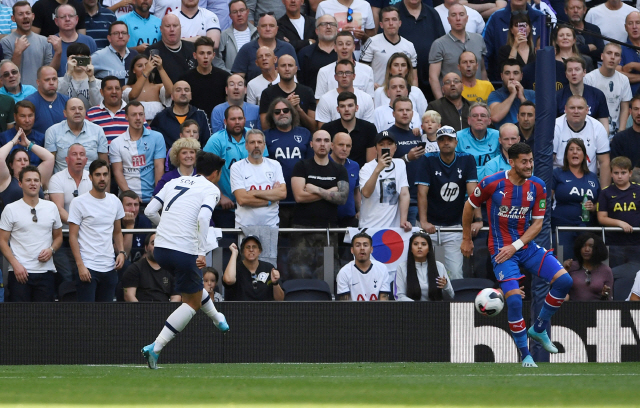 ▲ Soccer Football - Premier League - Tottenham Hotspur v Crystal Palace - Tottenham Hotspur Stadium, London, Britain - September 14, 2019  Tottenham Hotspur‘s Son Heung-min scores their third goal      Action Images via Reuters/Tony O’Brien  EDITORIAL USE ONLY. No use with unauthorized audio, video, data, fixture lists, club/league logos or “live” services. Online in-match use limited to 75 images, no video emulation. No use in betting, games or single club/league/player publications.  Please contact your account representative for further details.    <All rights reserved by Yonhap News Agency>