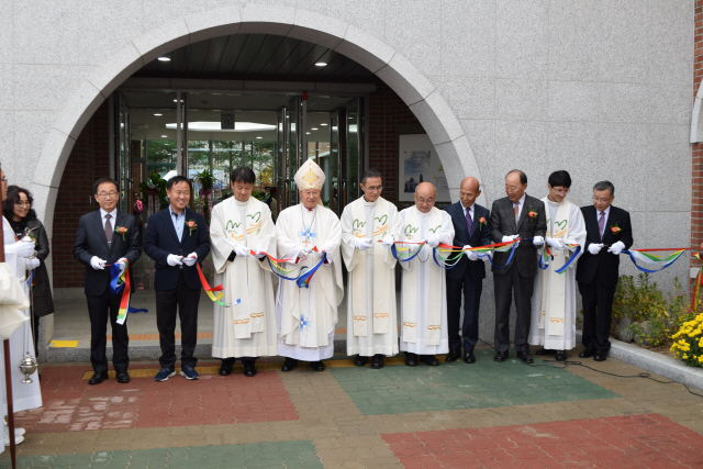 ▲ 11일 춘천 우두성당에서 새 성전 봉헌식이 열렸다.