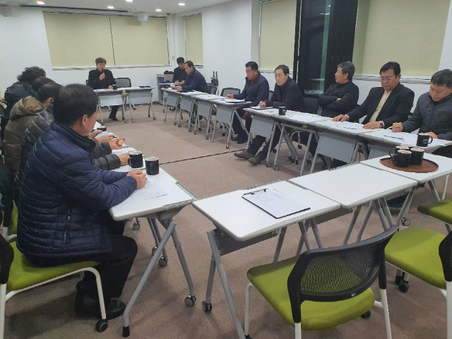 ▲ 춘천시 이통장연합회 월례회의가 지난달 31일 사회혁신파크에서 열렸다.