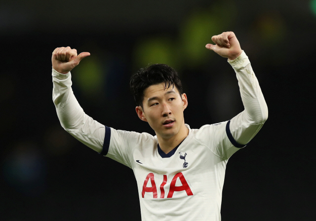▲ Soccer Football - Premier League - Tottenham Hotspur v Manchester City - Tottenham Hotspur Stadium, London, Britain - February 2, 2020   Tottenham Hotspur‘s Son Heung-min celebrates after the match    REUTERS/David Klein    EDITORIAL USE ONLY. No use with unauthorized audio, video, data, fixture lists, club/league logos or “live” services. Online in-match use limited to 75 images, no video emulation. No use in betting, games or single club/league/player publications.  Please contact your account representative for further details.