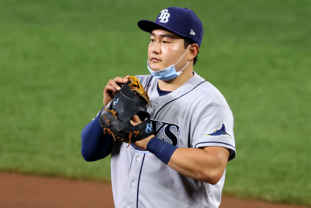 ▲ BALTIMORE, MARYLAND - JULY 31: First baseman Ji-Man Choi #26 of the Tampa Bay Rays looks on in the third inning against the Baltimore Orioles at Oriole Park at Camden Yards on July 31, 2020 in Baltimore, Maryland. Rob Carr/Getty Images/AFP
