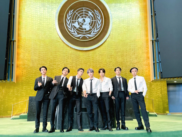 ▲ 방탄소년단이 지난해 유엔 총회에서 연설에 나섰을 당시 모습. 사진=방탄소년단 공식 트위터