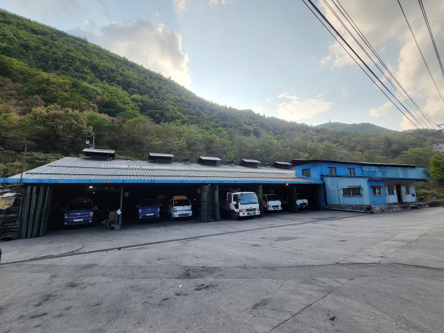 ▲ 1997년 삼척시 도계읍에 문을 연 삼덕연탄은 20년 넘게 연탄을 생산해오고 있다.