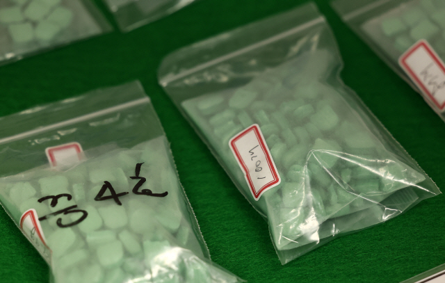 ▲ 서울용산경찰서에 압수된 마약류가 놓여 있다. [연합뉴스 자료사진]