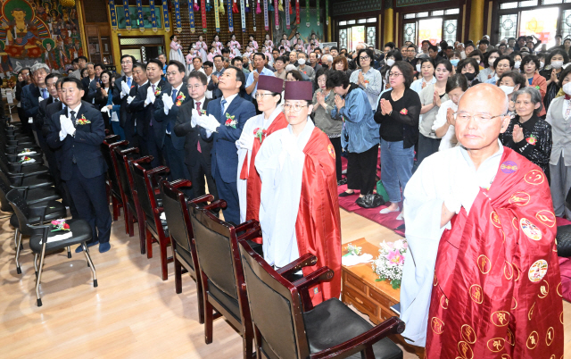천태종 춘천 삼운사(주지 월중)