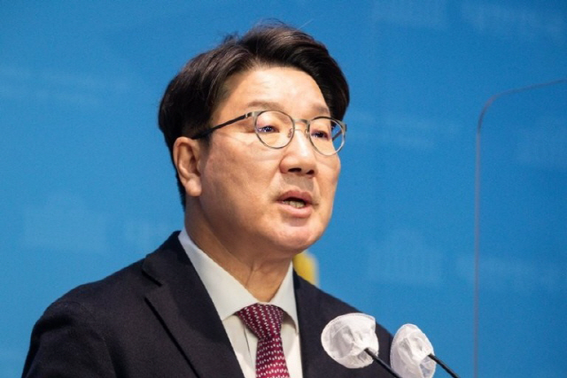 권성동 “ 당대표, 당정관계 원활히 이끌 소통 능력 중요”