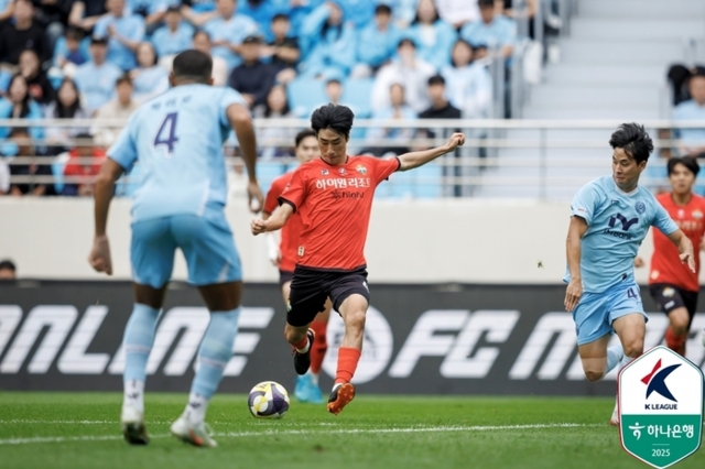 ▲ 강원FC 서민우. 한국프로축구연맹 제공