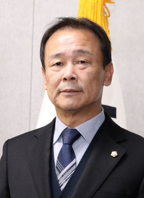 ▲ 이춘만 인제군의장