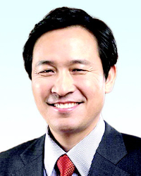 우상호, 베이스 캠프 서두르나