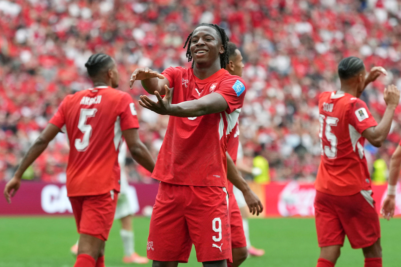 [월드컵] 스위스, 캐나다 2-1 꺾고 B조 1위로 32강행…한국 조 2위 시 캐...