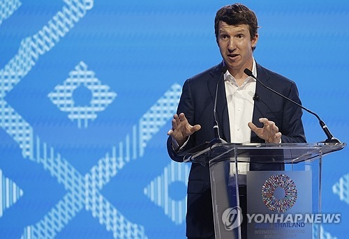 “AI, 4년 내 美 GDP 50% 끌어올릴 것”… 앤트로픽 창업자의 장밋빛 전망과 경고
