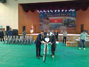 고성군민걷기대회 실내행사 대체에도 성황 - 뉴스 썸네일 이미지