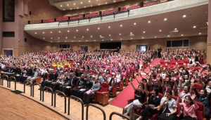 "자신감 넘치는 어르신 모습 본받아 함께 발전" - 뉴스 썸네일 이미지