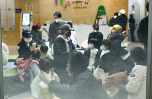 독감유행 붐비는 병원